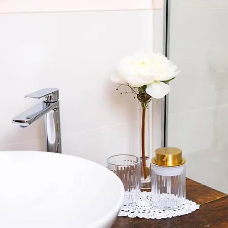 Apartma Frida アパート